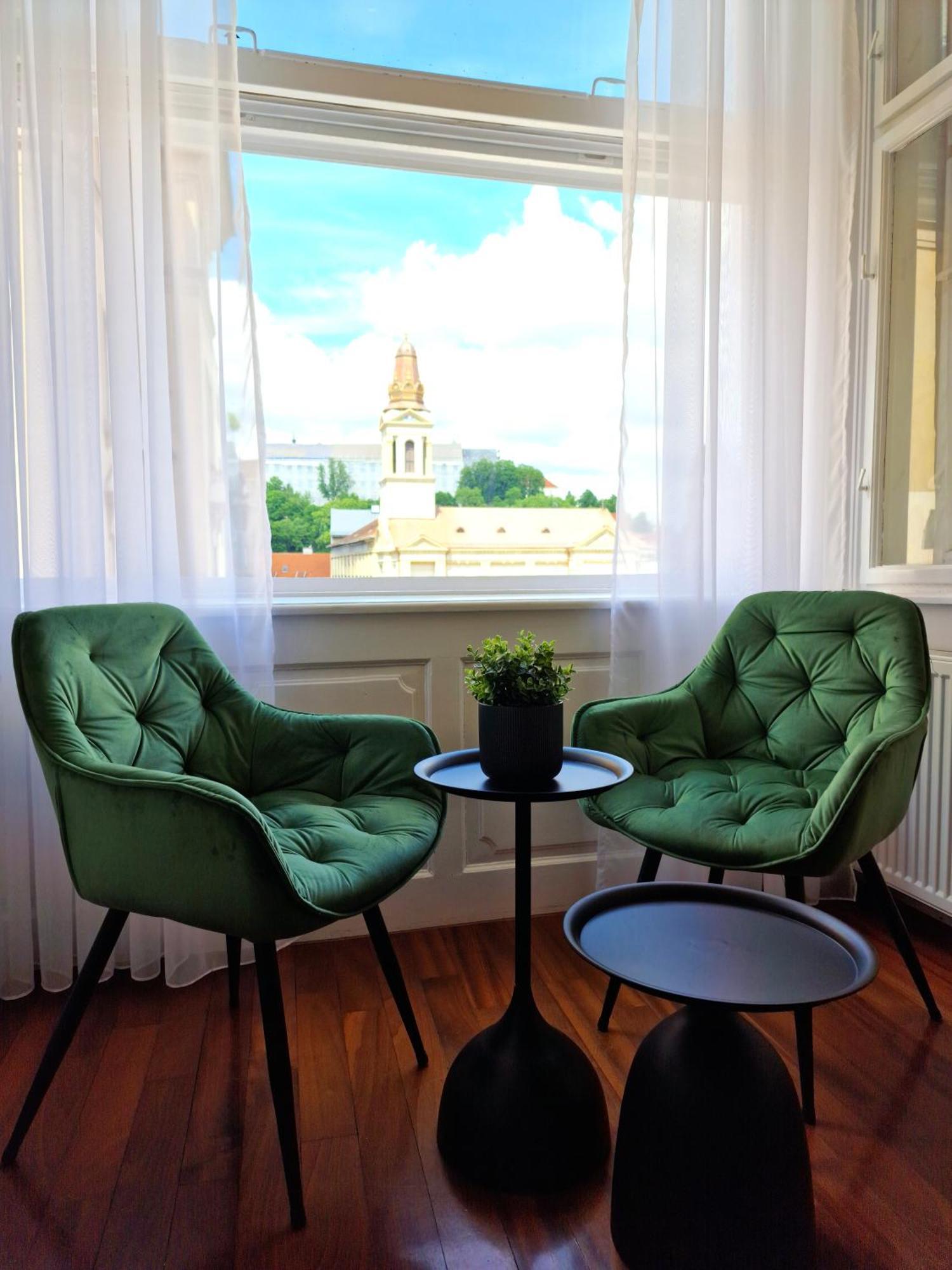 זאגרב Apartment Exclusive View Cvjetni Trg מראה חיצוני תמונה