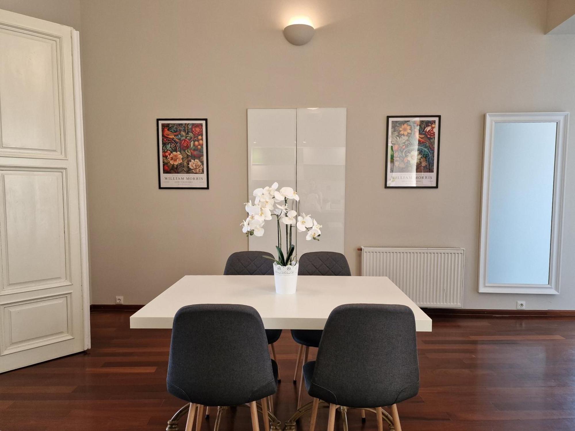 זאגרב Apartment Exclusive View Cvjetni Trg מראה חיצוני תמונה